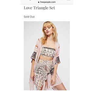 💖SOLD OUT NWT FP LOVE TRIANGLE SET💖